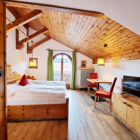 Ferienhaus Goldenes Landl Mittenwald Exterior photo